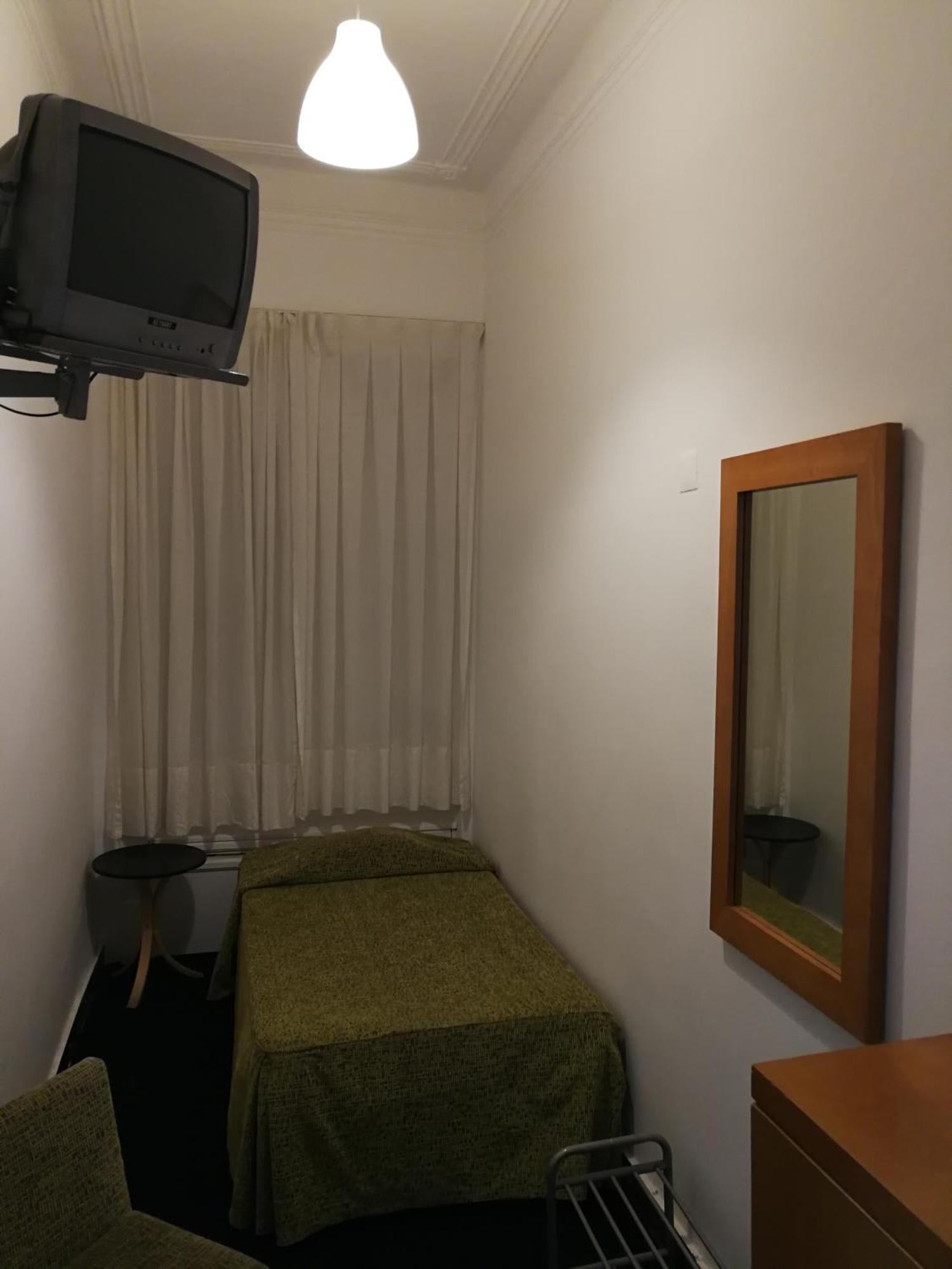 Single Room,1655269333:JPEG